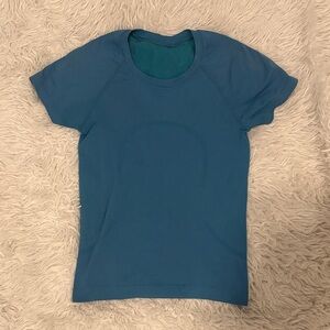 Lululemon Women's Blue Short Sleeve Swiftly Tech